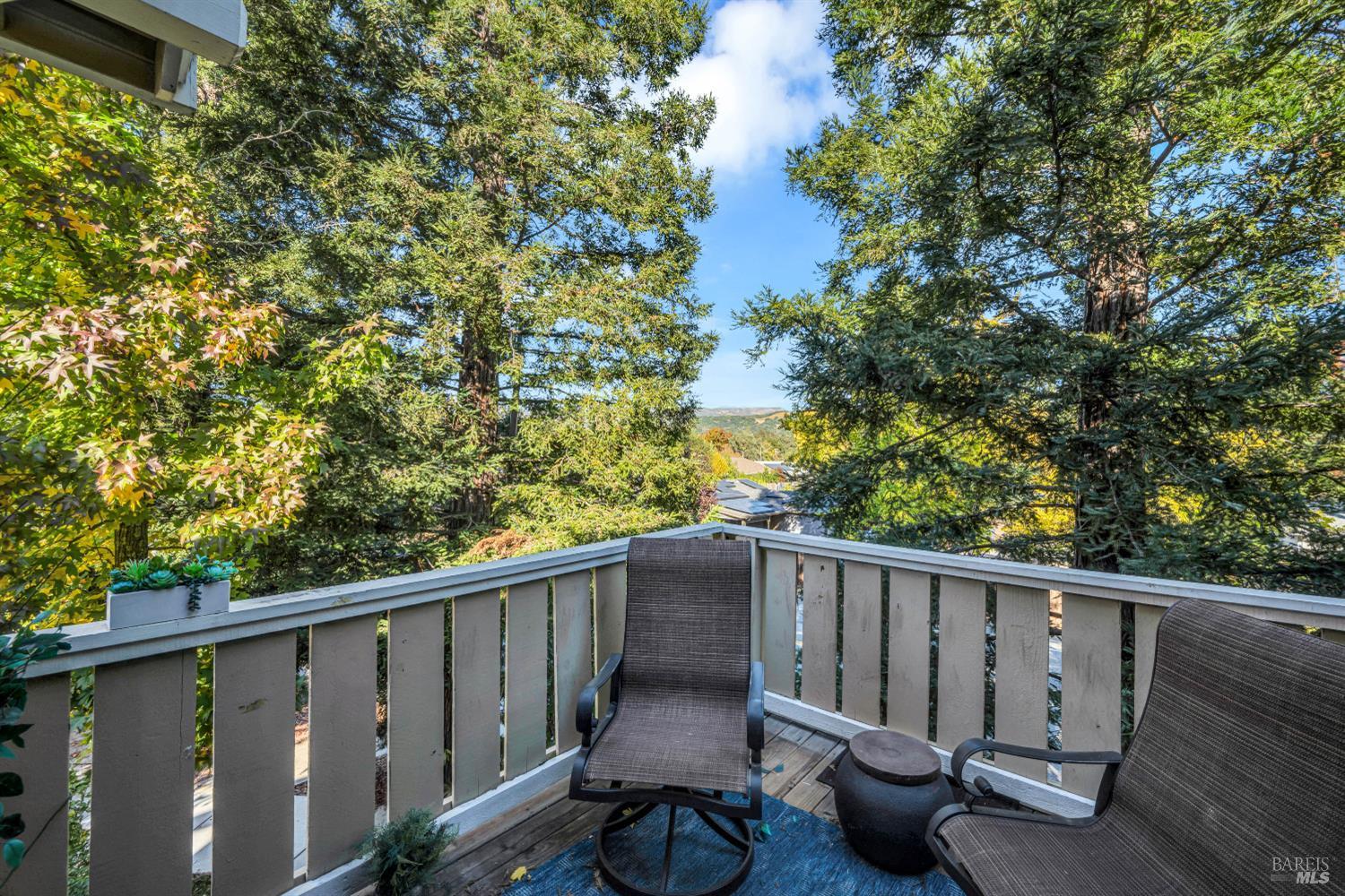 667 Cherry Avenue Sonoma CA 95476