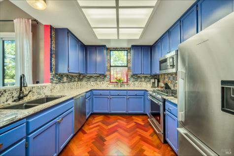 667 Cherry Avenue Sonoma CA 95476