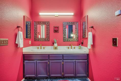 667 Cherry Avenue Sonoma CA 95476