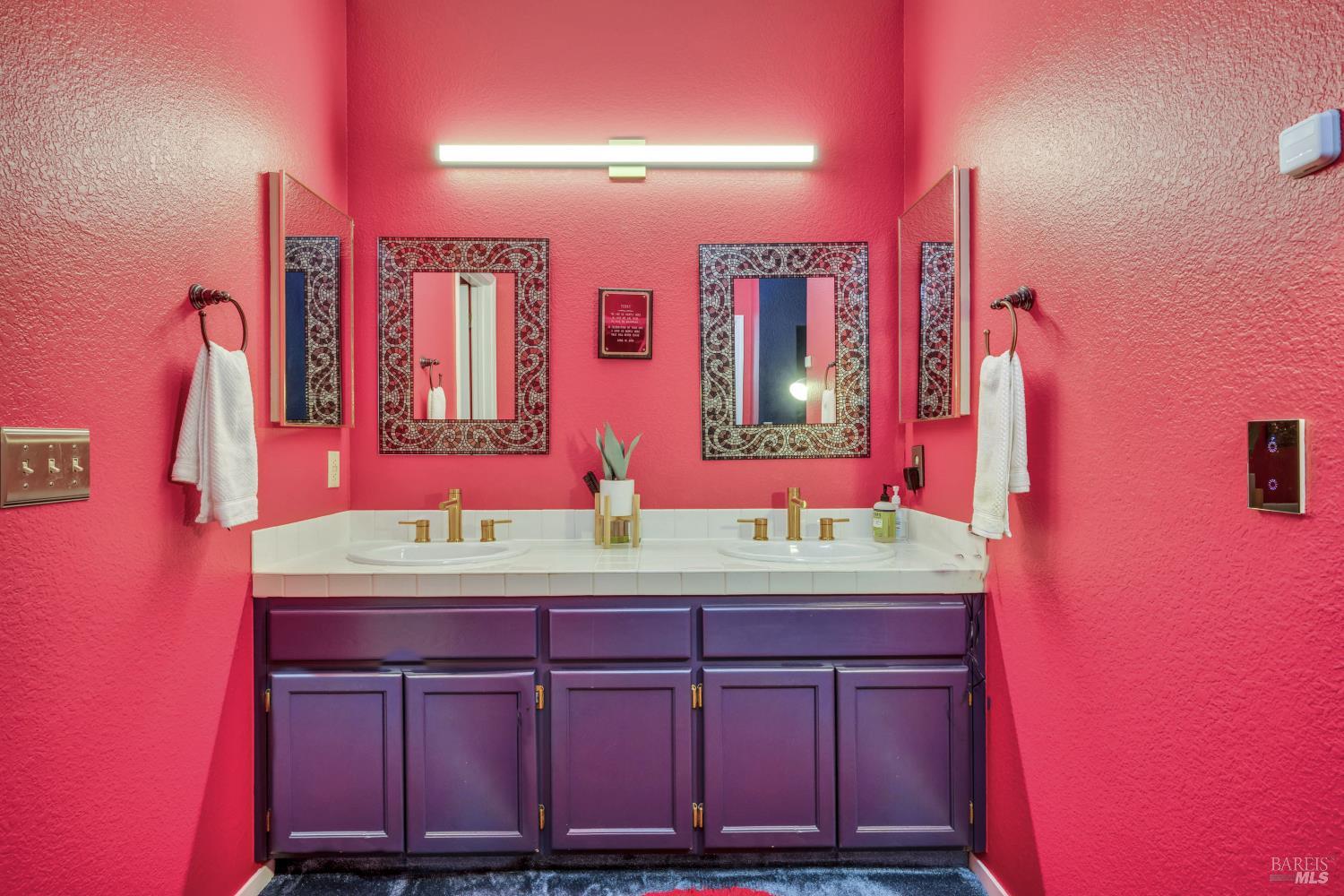 667 Cherry Avenue Sonoma CA 95476