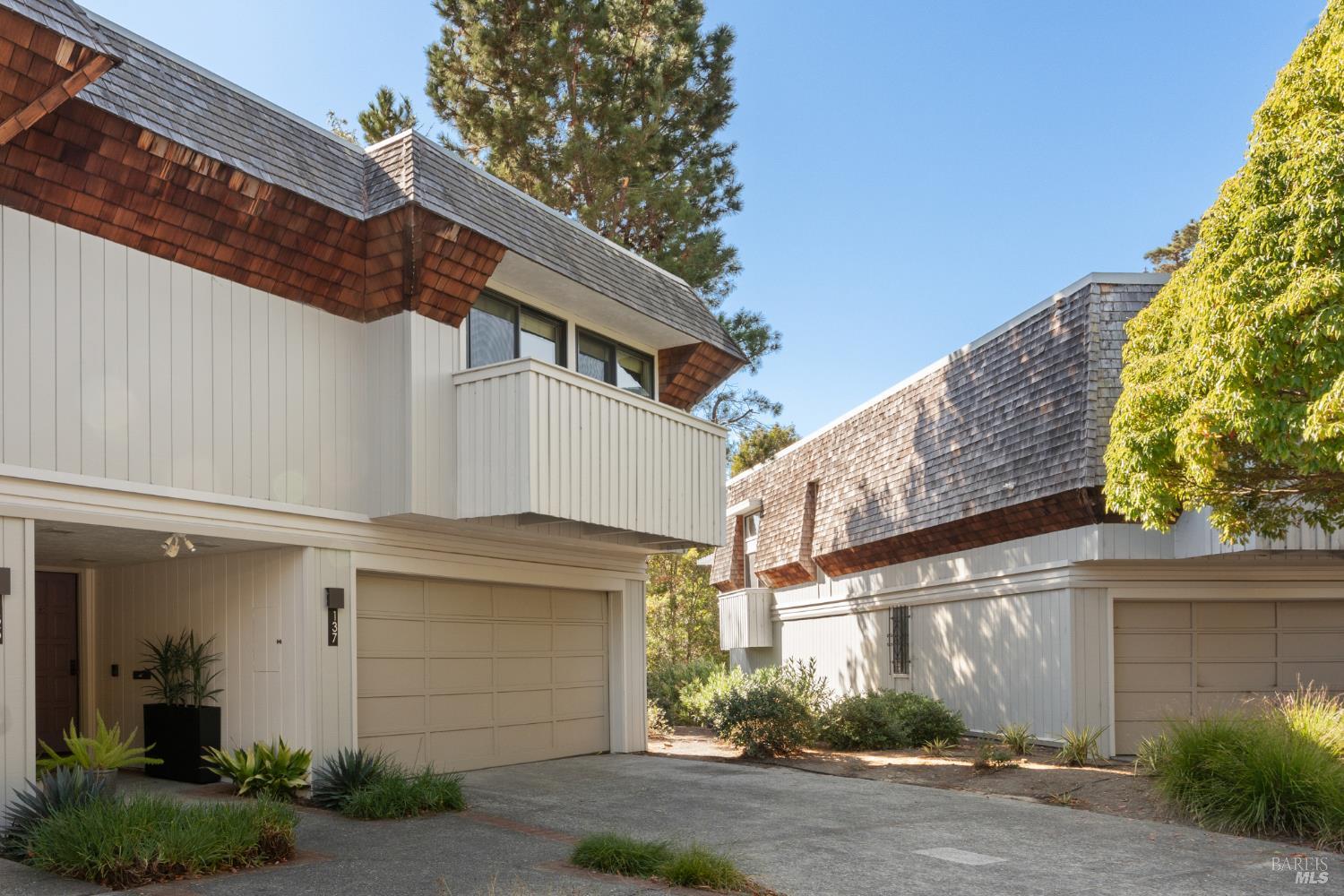 137 Knollwood Drive San Rafael CA 94901