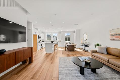 1460 Waterside Lane Rohnert Park CA 94928