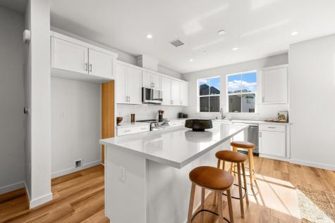 1460 Waterside Lane Rohnert Park CA 94928