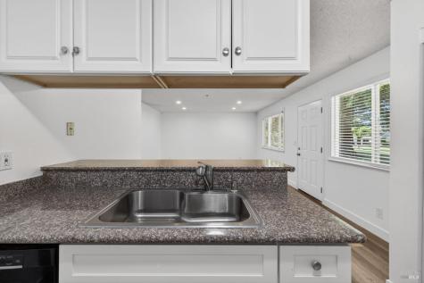 2432 Plata Court Santa Rosa CA 95403