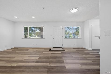 2432 Plata Court Santa Rosa CA 95403