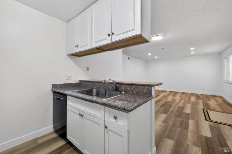 2432 Plata Court Santa Rosa CA 95403