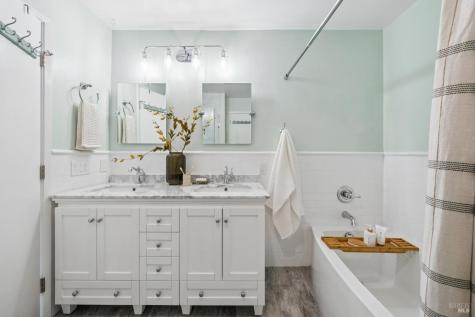 1263 Valley Oak Court Novato CA 94947