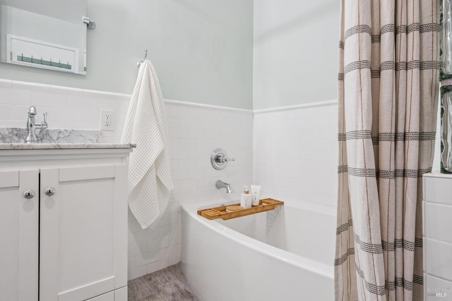 1263 Valley Oak Court Novato CA 94947