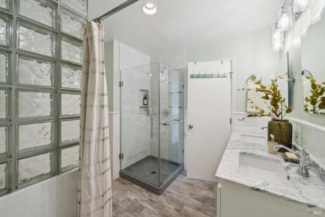 1263 Valley Oak Court Novato CA 94947