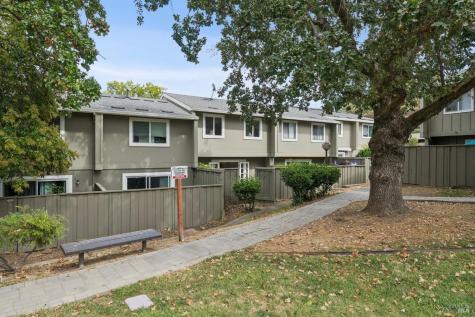 1263 Valley Oak Court Novato CA 94947