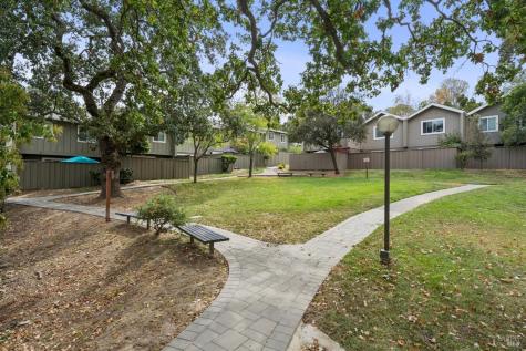 1263 Valley Oak Court Novato CA 94947