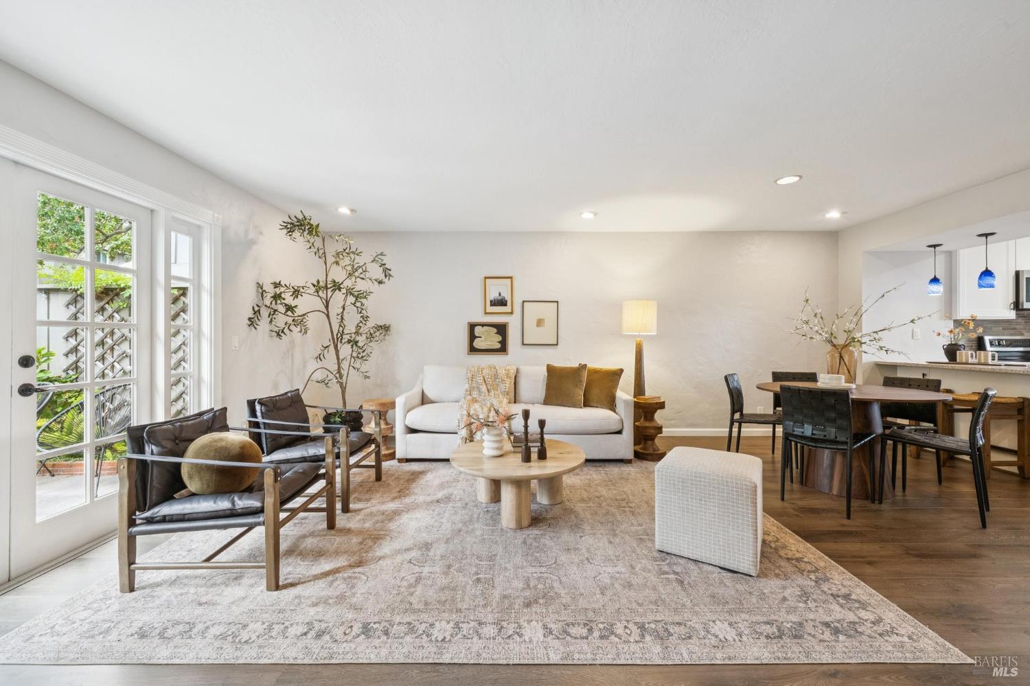 1263 Valley Oak Court Novato CA 94947