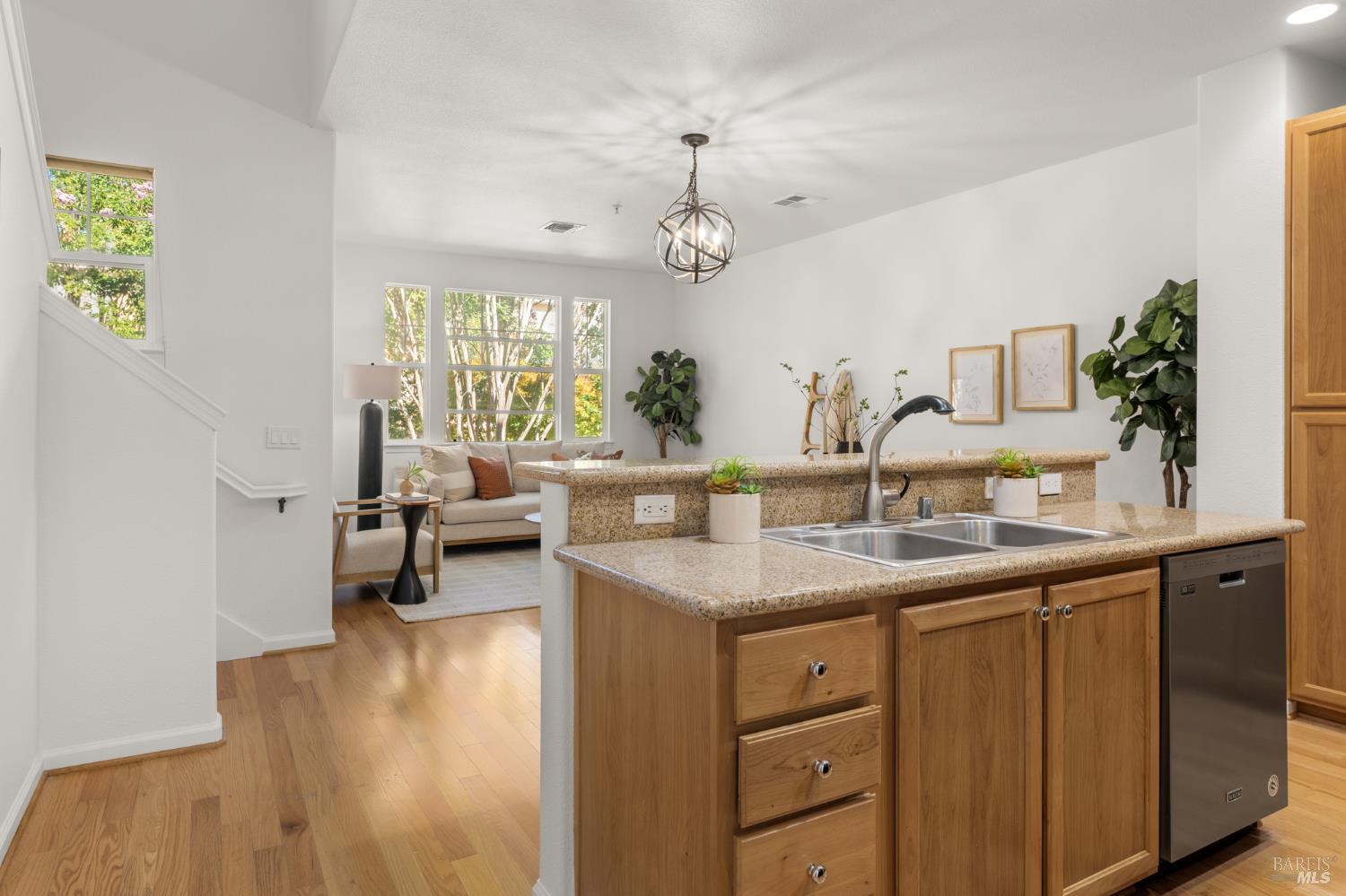 6935 Santero Way Cotati CA 94931