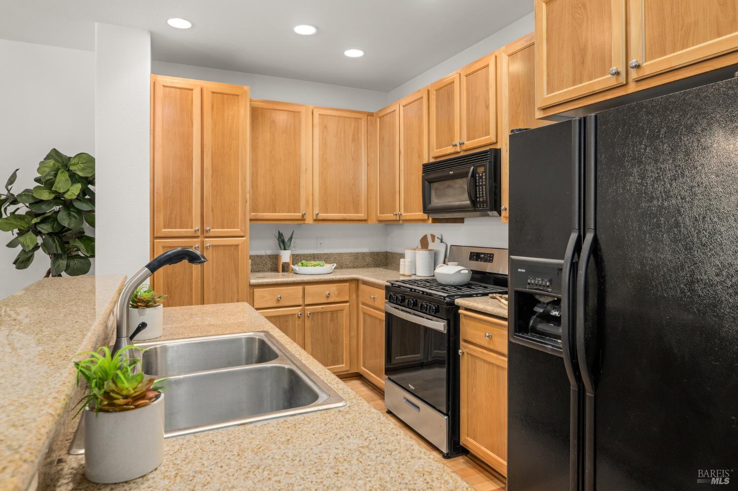 6935 Santero Way Cotati CA 94931