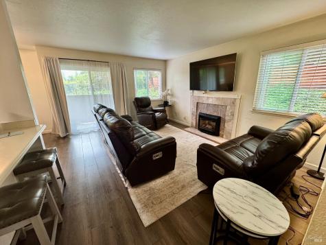 2528 Westberry Drive Santa Rosa CA 95403