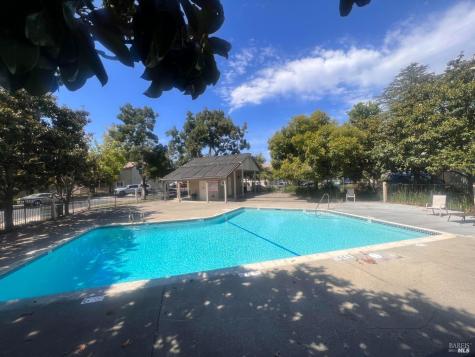 2528 Westberry Drive Santa Rosa CA 95403