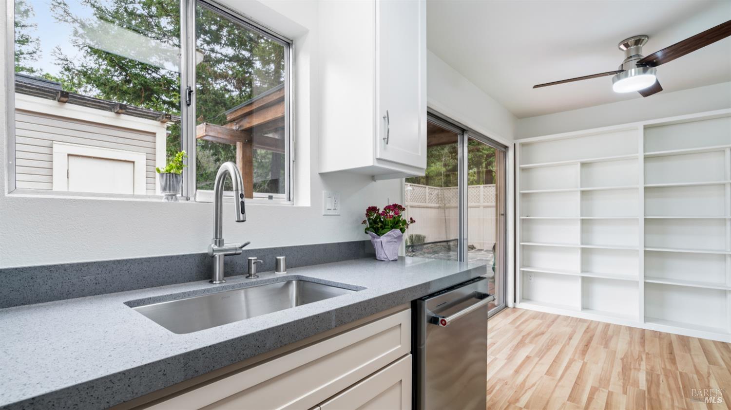 3335 Yulupa Avenue Santa Rosa CA 95405
