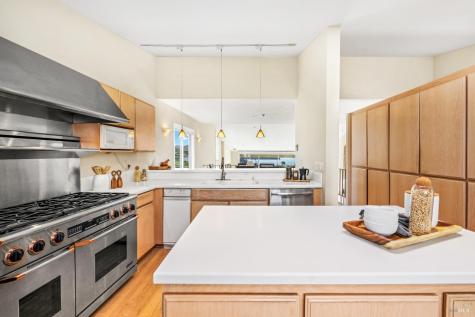 121 Red Hill Circle Tiburon CA 94920