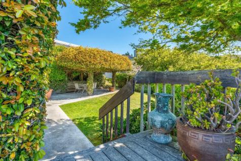 121 Red Hill Circle Tiburon CA 94920