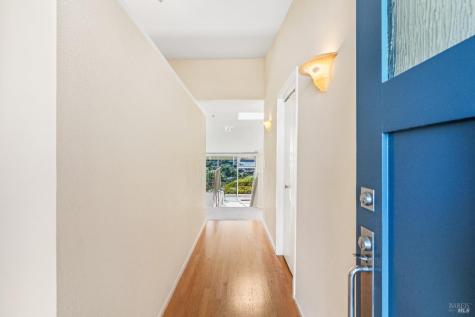 121 Red Hill Circle Tiburon CA 94920
