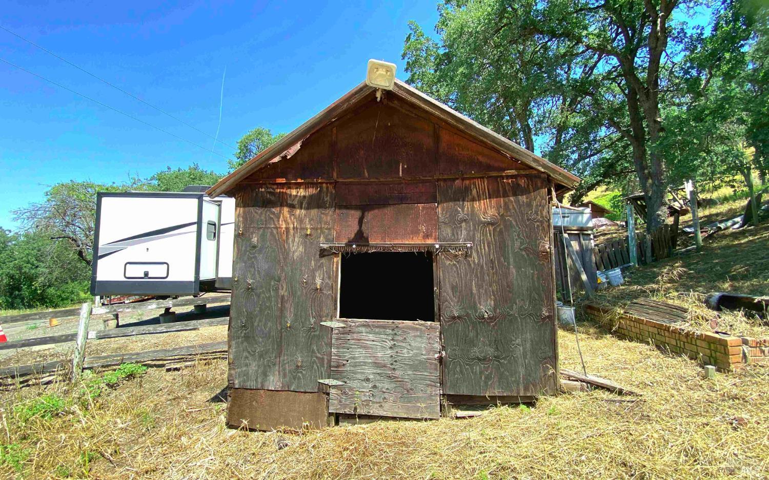 3786 Putah Creek Road Winters CA 95694