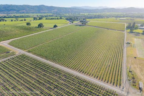 1260 Moody Lane Geyserville CA 95441
