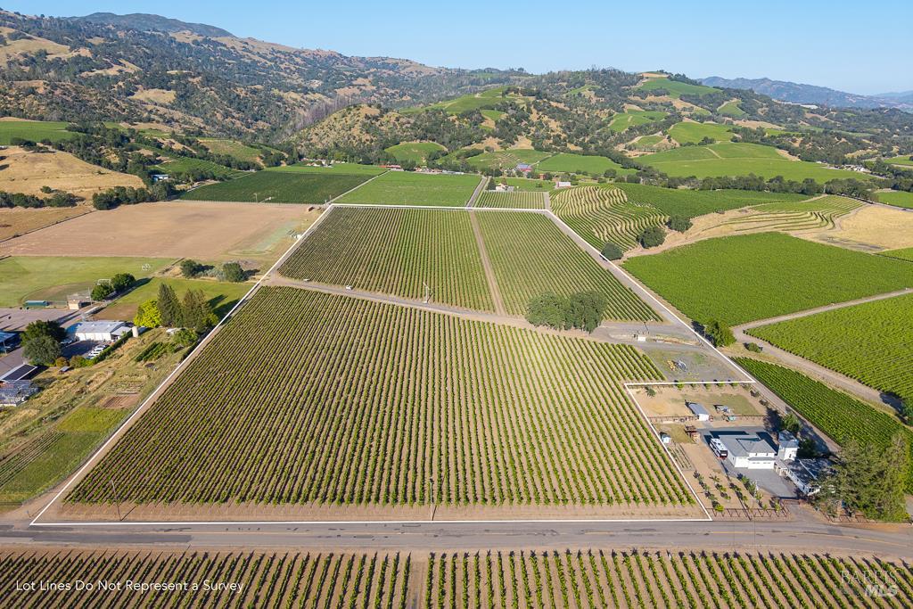 1260 Moody Lane Geyserville CA 95441