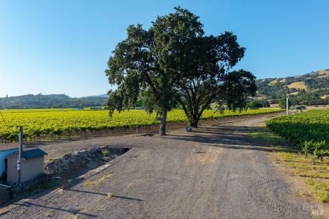 1260 Moody Lane Geyserville CA 95441