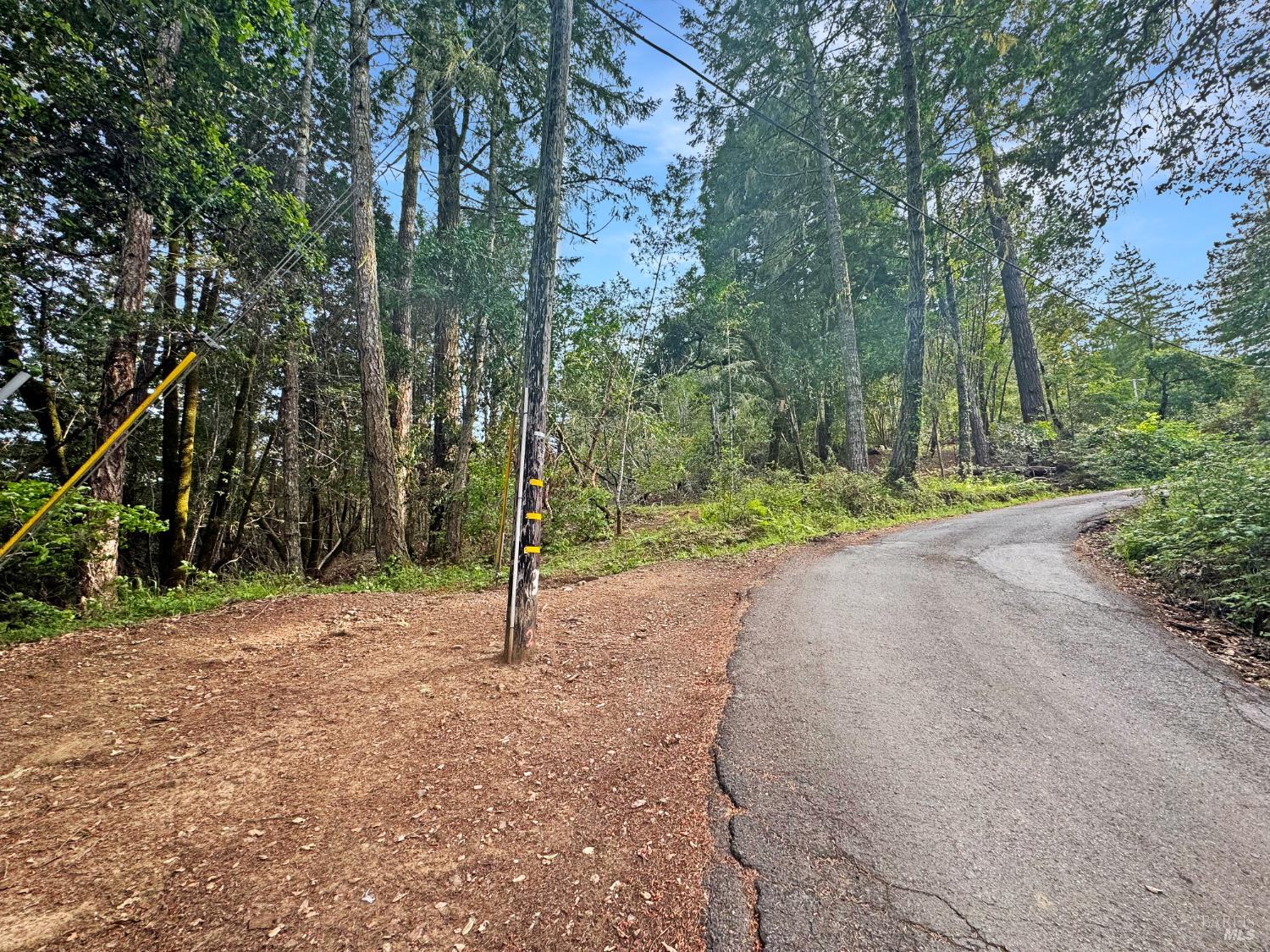 21155 Siri Road Guerneville CA 95446