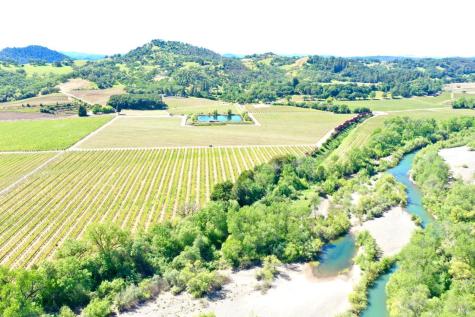5520-1 W Soda Rock Lane Healdsburg CA 95448