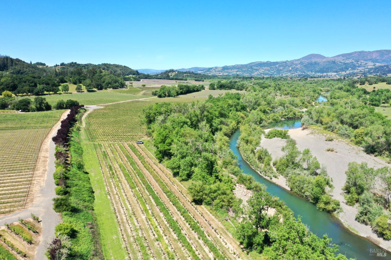 5520-1 W Soda Rock Lane Healdsburg CA 95448