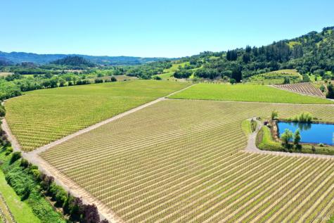 5520-1 W Soda Rock Lane Healdsburg CA 95448