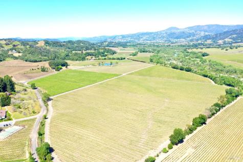5520-1 W Soda Rock Lane Healdsburg CA 95448