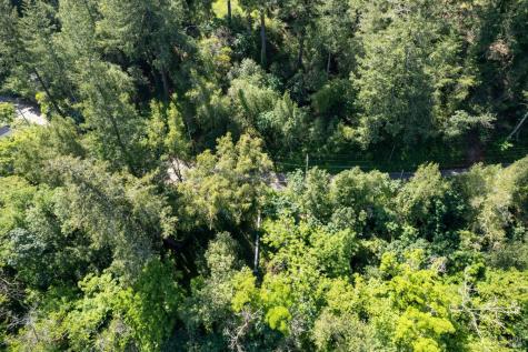 2491 Riverview Drive Healdsburg CA 95448