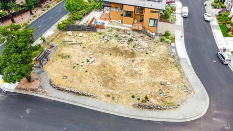 2100 Vintage Circle Santa Rosa CA 95404