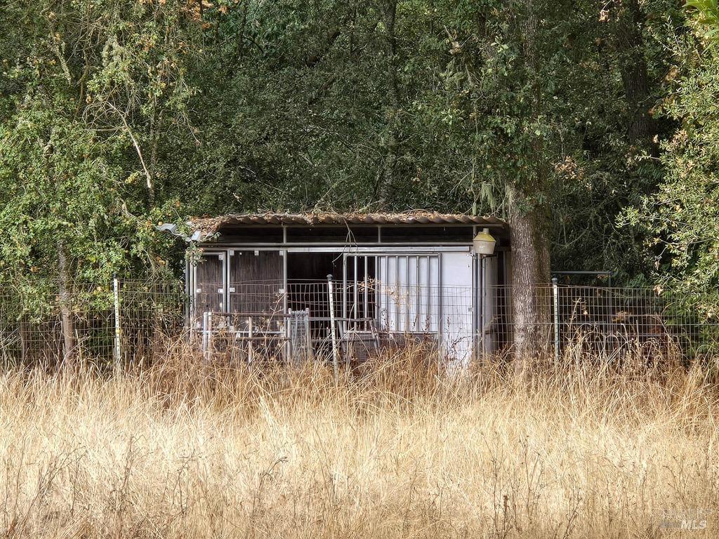 1540 Road D Redwood Valley CA 95470