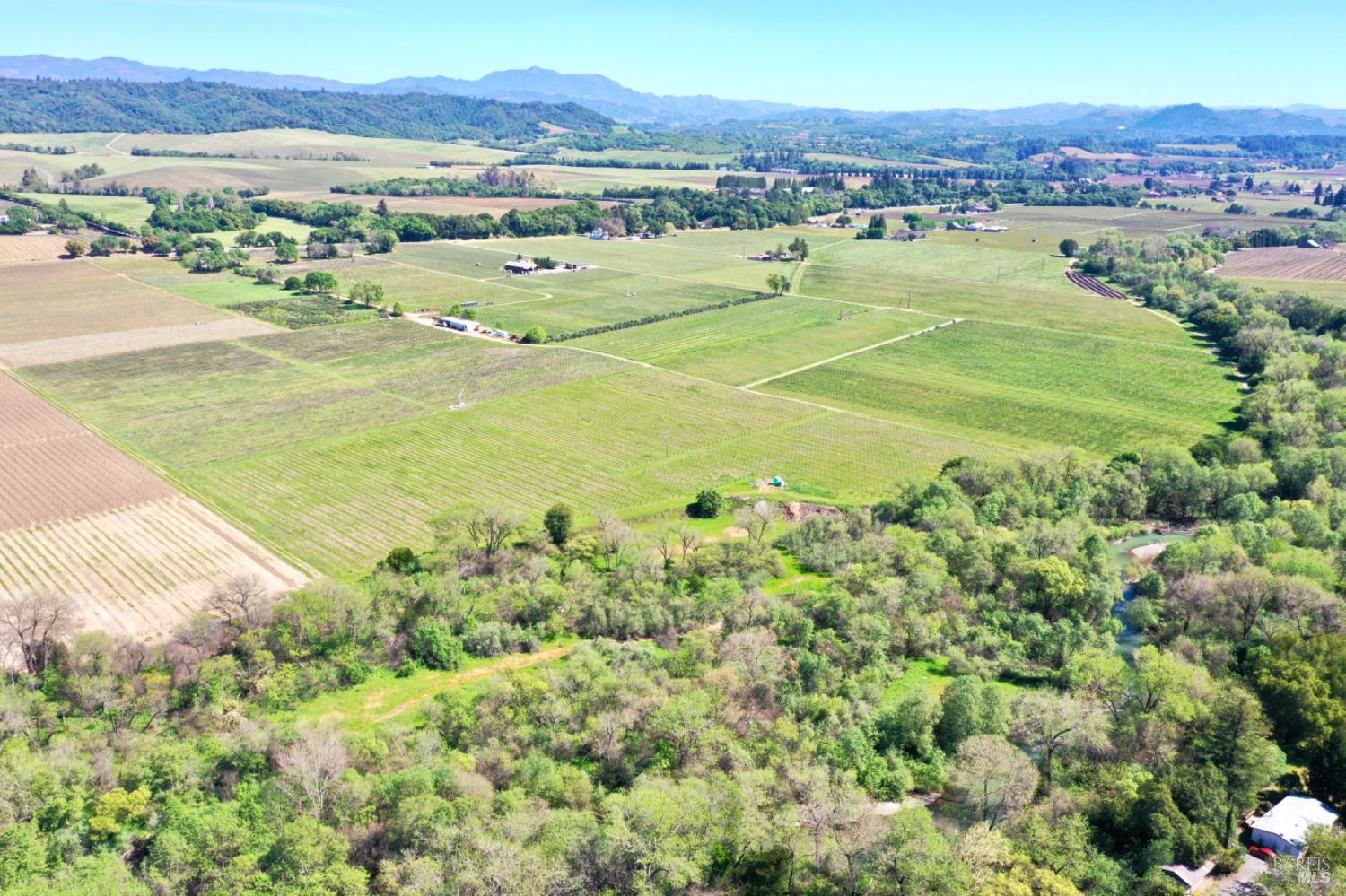 4304 Dry Creek Road Healdsburg CA 95448