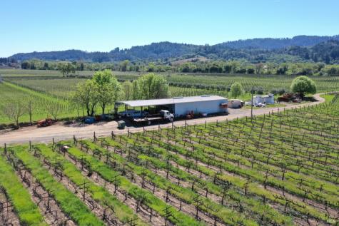 4304 Dry Creek Road Healdsburg CA 95448