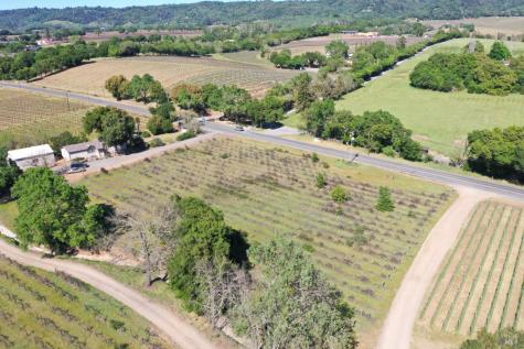 4304 Dry Creek Road Healdsburg CA 95448