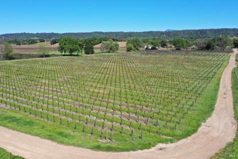 4304 Dry Creek Road Healdsburg CA 95448