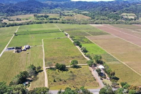 4304 Dry Creek Road Healdsburg CA 95448