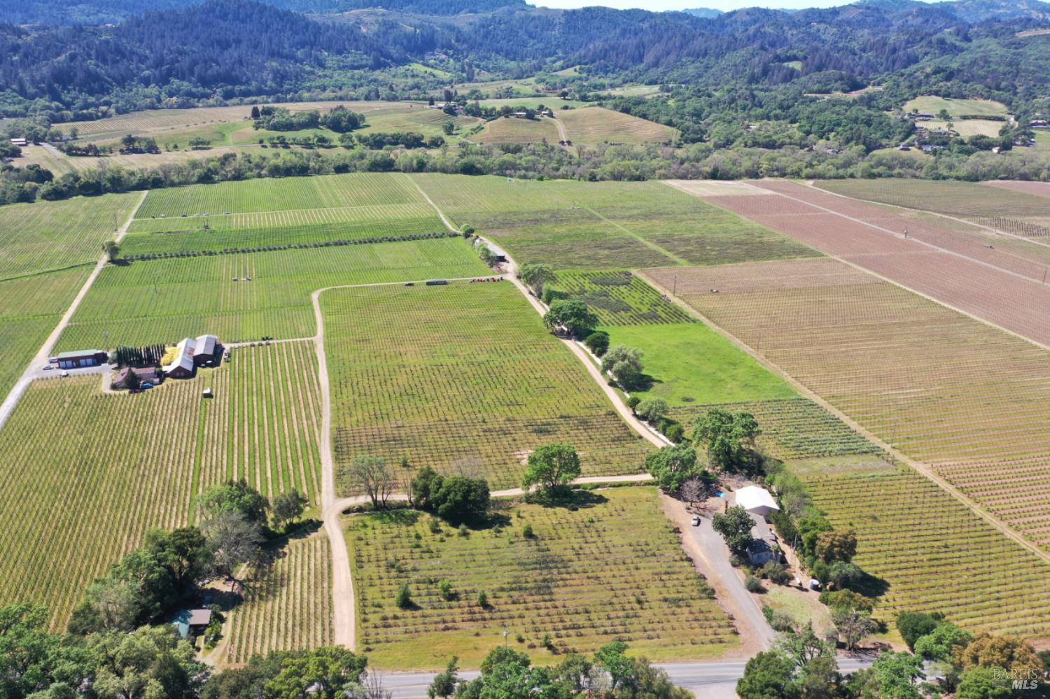 4304 Dry Creek Road Healdsburg CA 95448