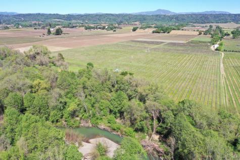 4304 Dry Creek Road Healdsburg CA 95448