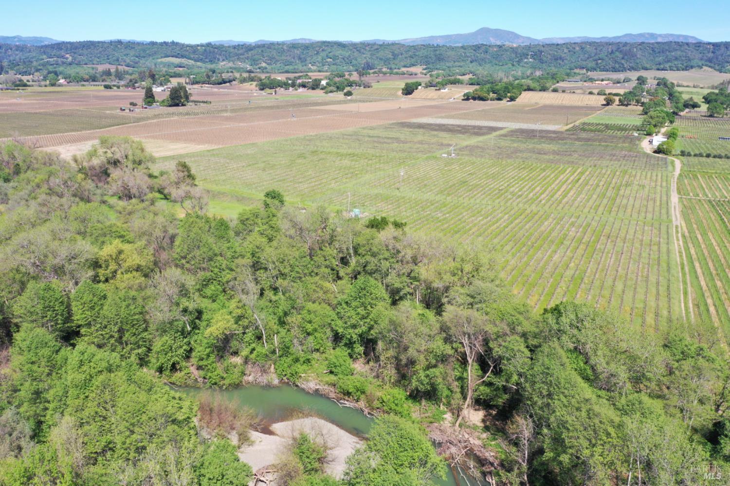 4304 Dry Creek Road Healdsburg CA 95448