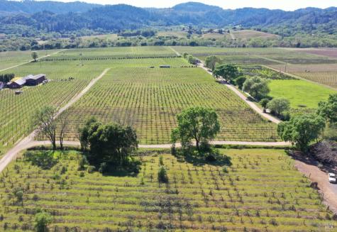 4304 Dry Creek Road Healdsburg CA 95448
