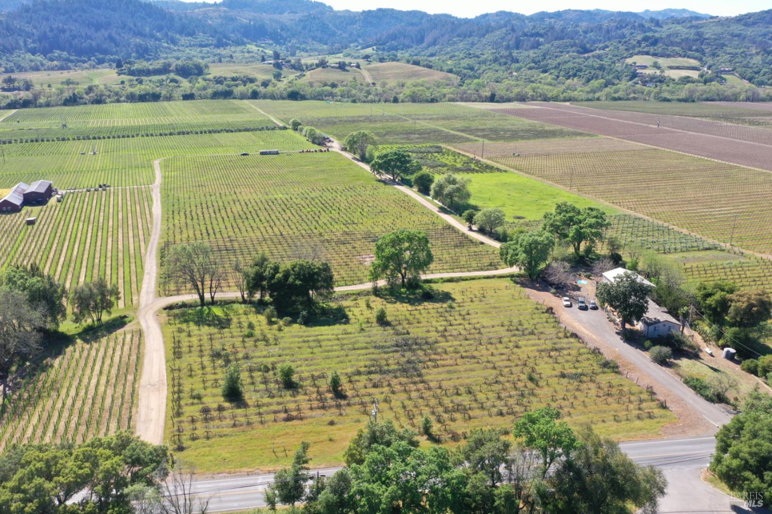 4304 Dry Creek Road Healdsburg CA 95448