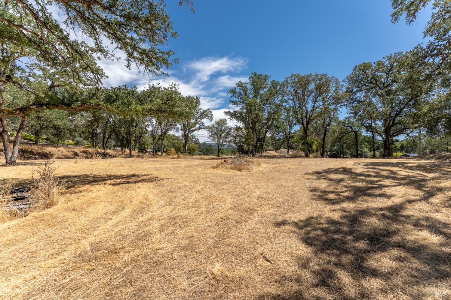 1760 Deerwood Drive Ukiah CA 95482