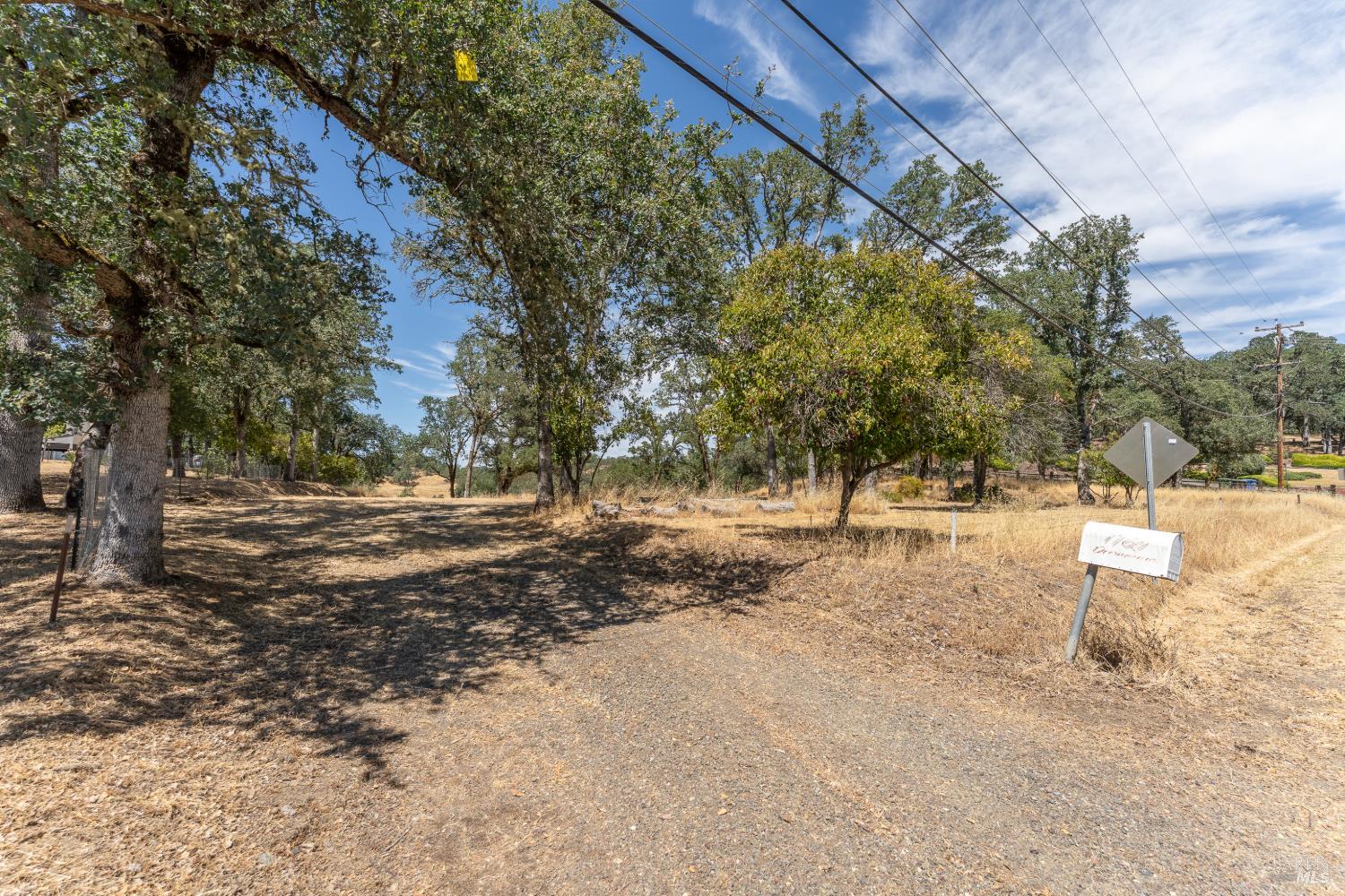 1760 Deerwood Drive Ukiah CA 95482