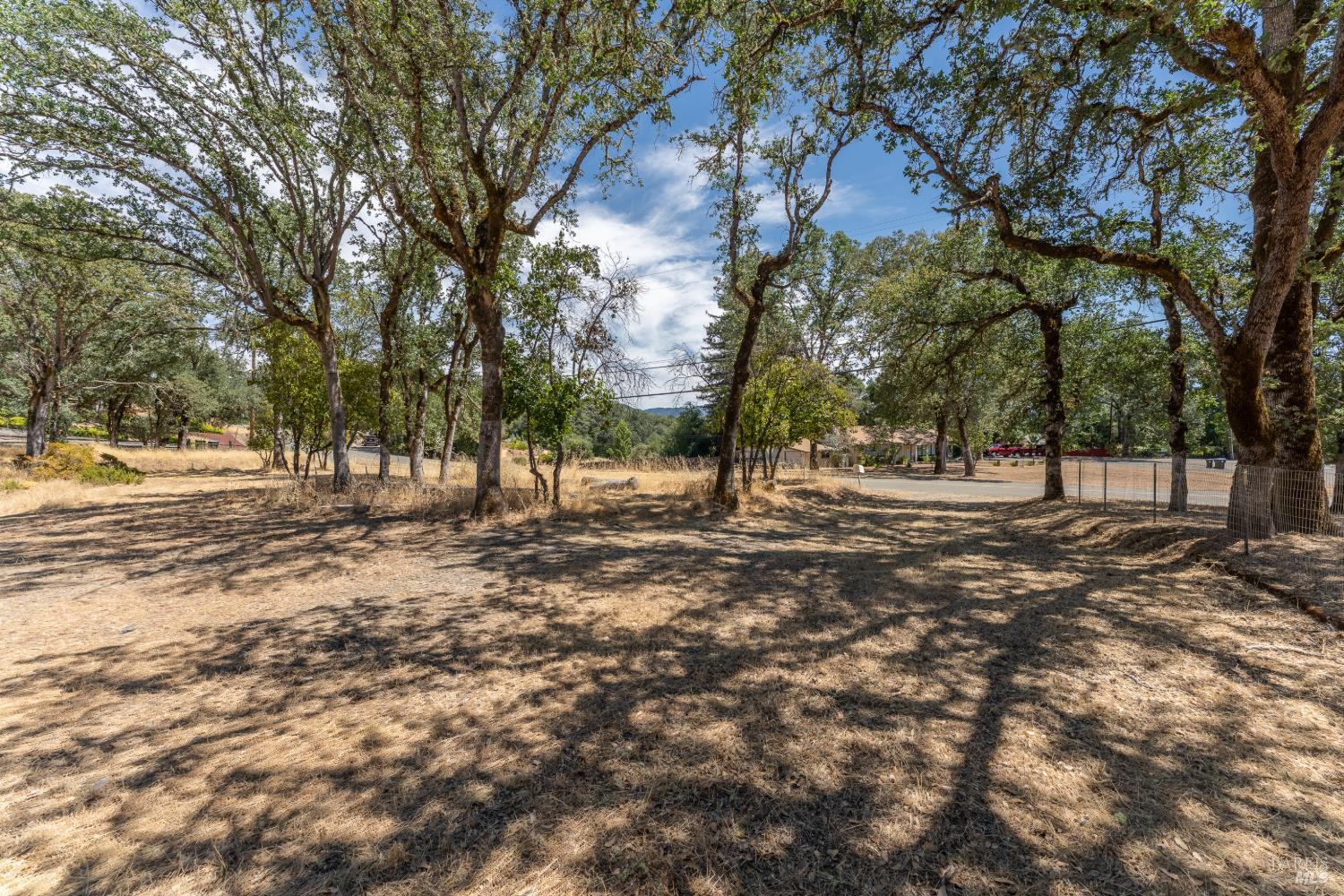 1760 Deerwood Drive Ukiah CA 95482