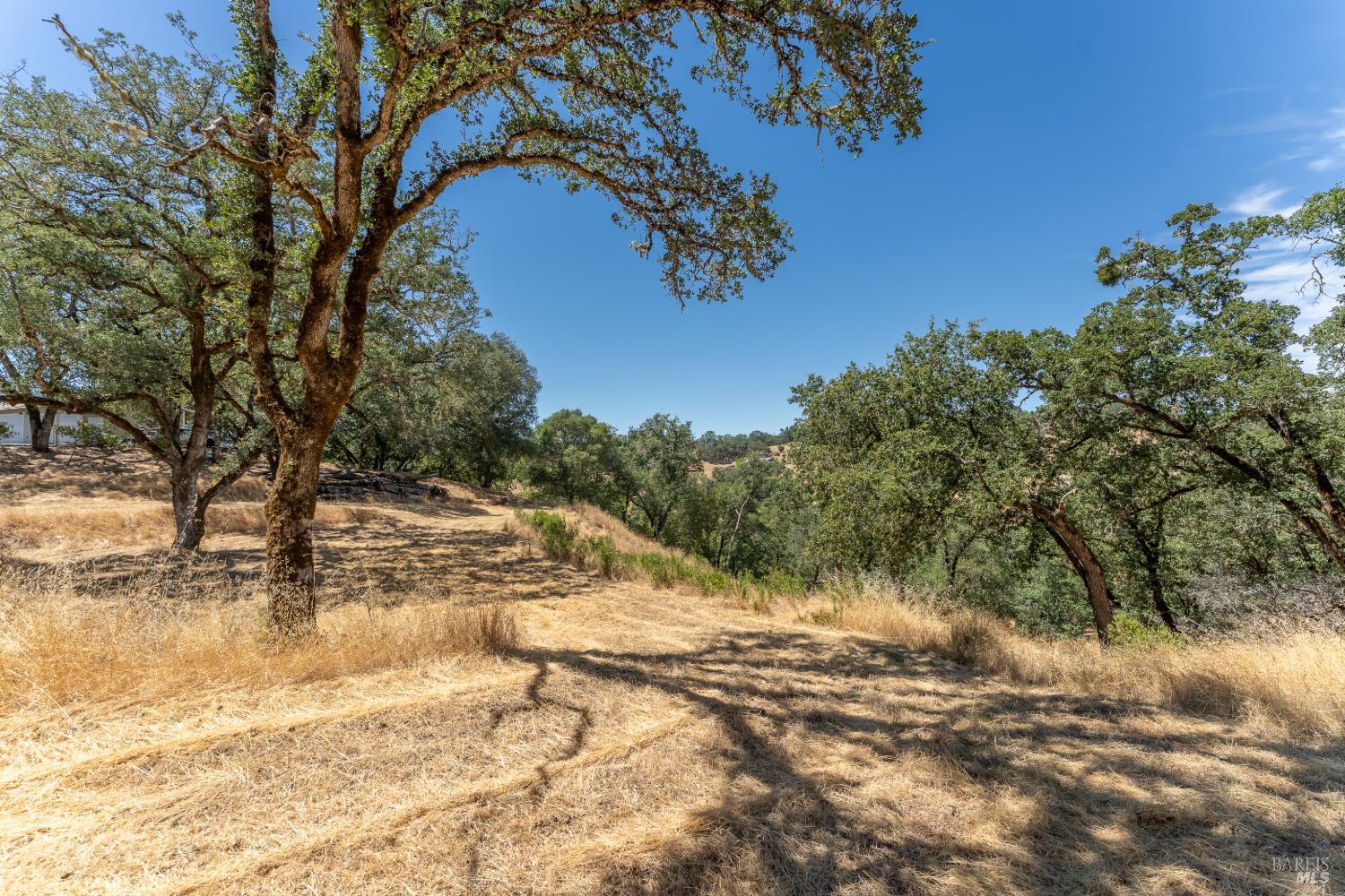 1760 Deerwood Drive Ukiah CA 95482